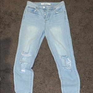 Brandy Melville Boyfriend jeans